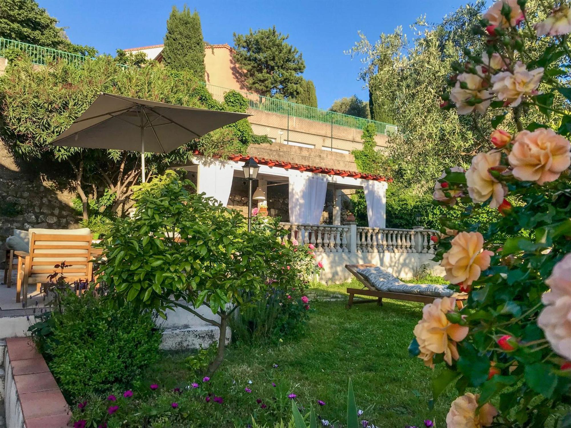 Bed and Breakfast La Thebaide Grasse Exterior foto